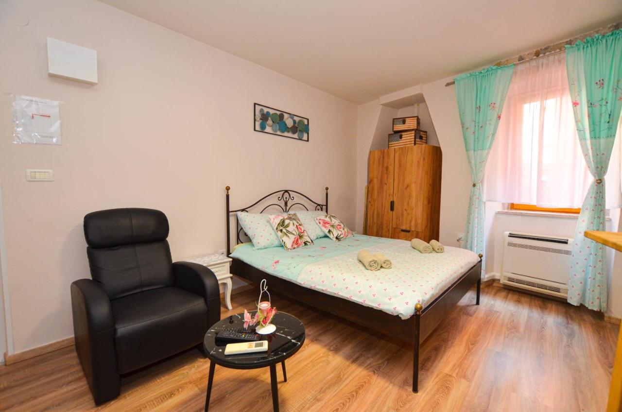 Klaudia Studio Ρόβινι Εξωτερικό φωτογραφία